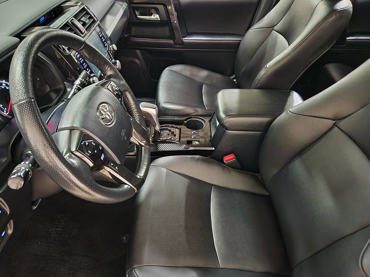 Used 2023 Toyota 4Runner TRD Off-Road Premium AWD/4WD image 32