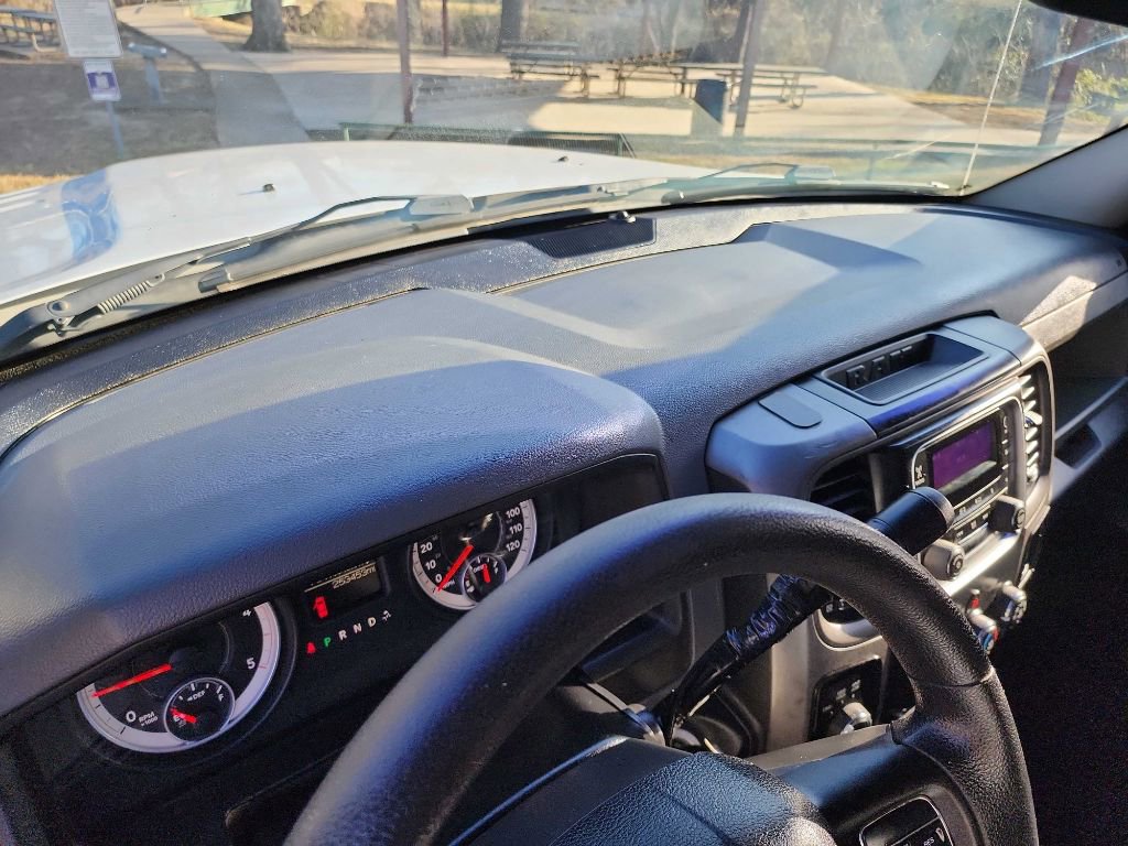 Used 2013 RAM 2500 Tradesman w/ Chrome Appearance Group image 18