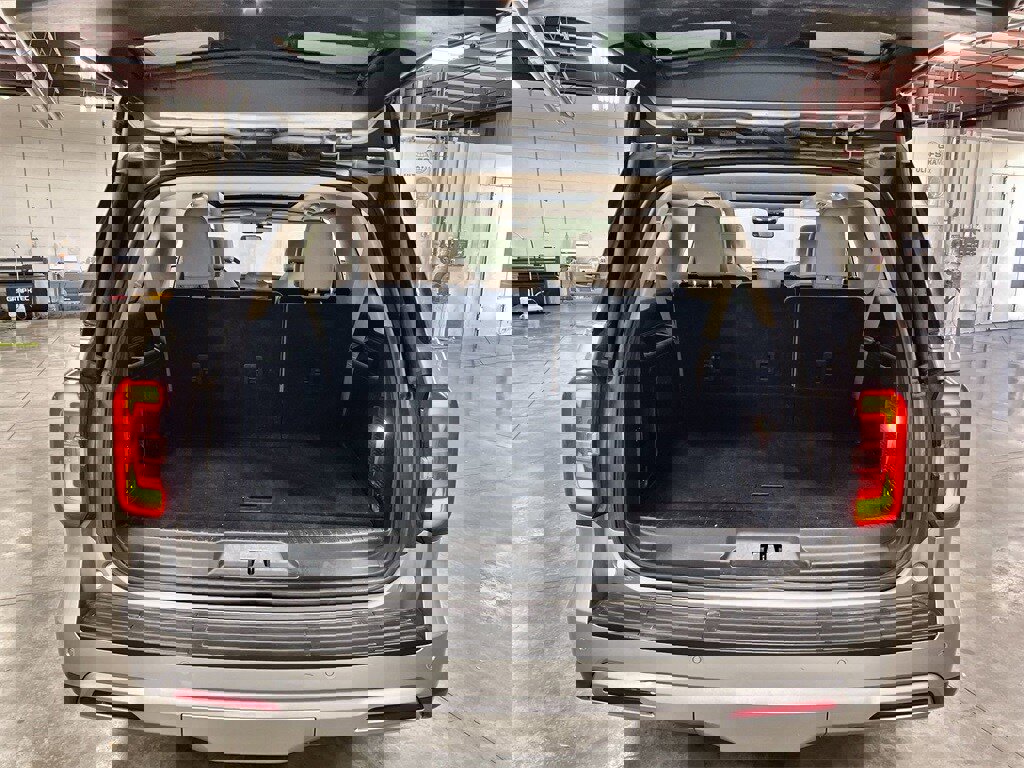 Used 2024 Ford Expedition Max Limited image 26