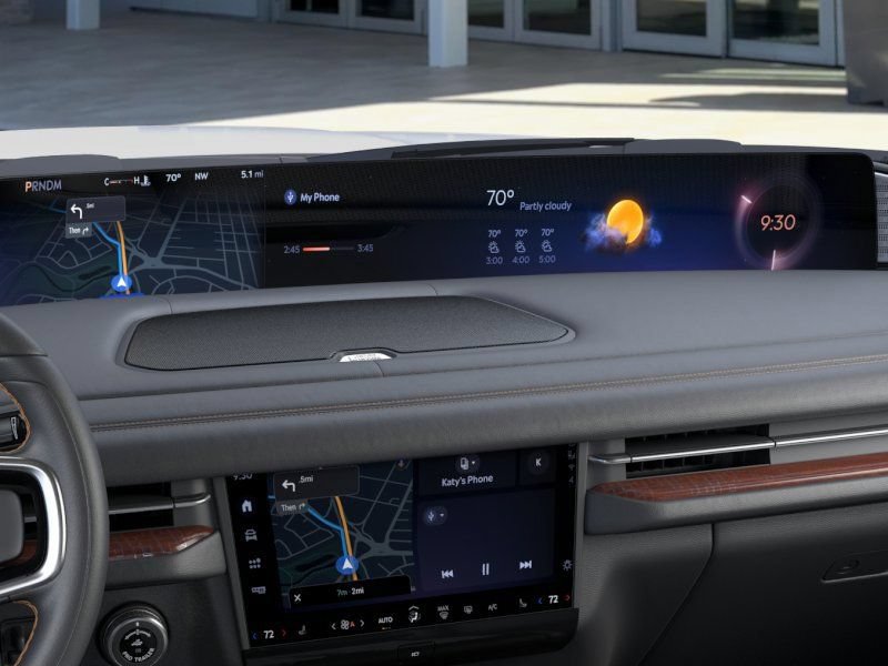 New 2026 Lincoln Navigator L Black Label AWD/4WD image 14