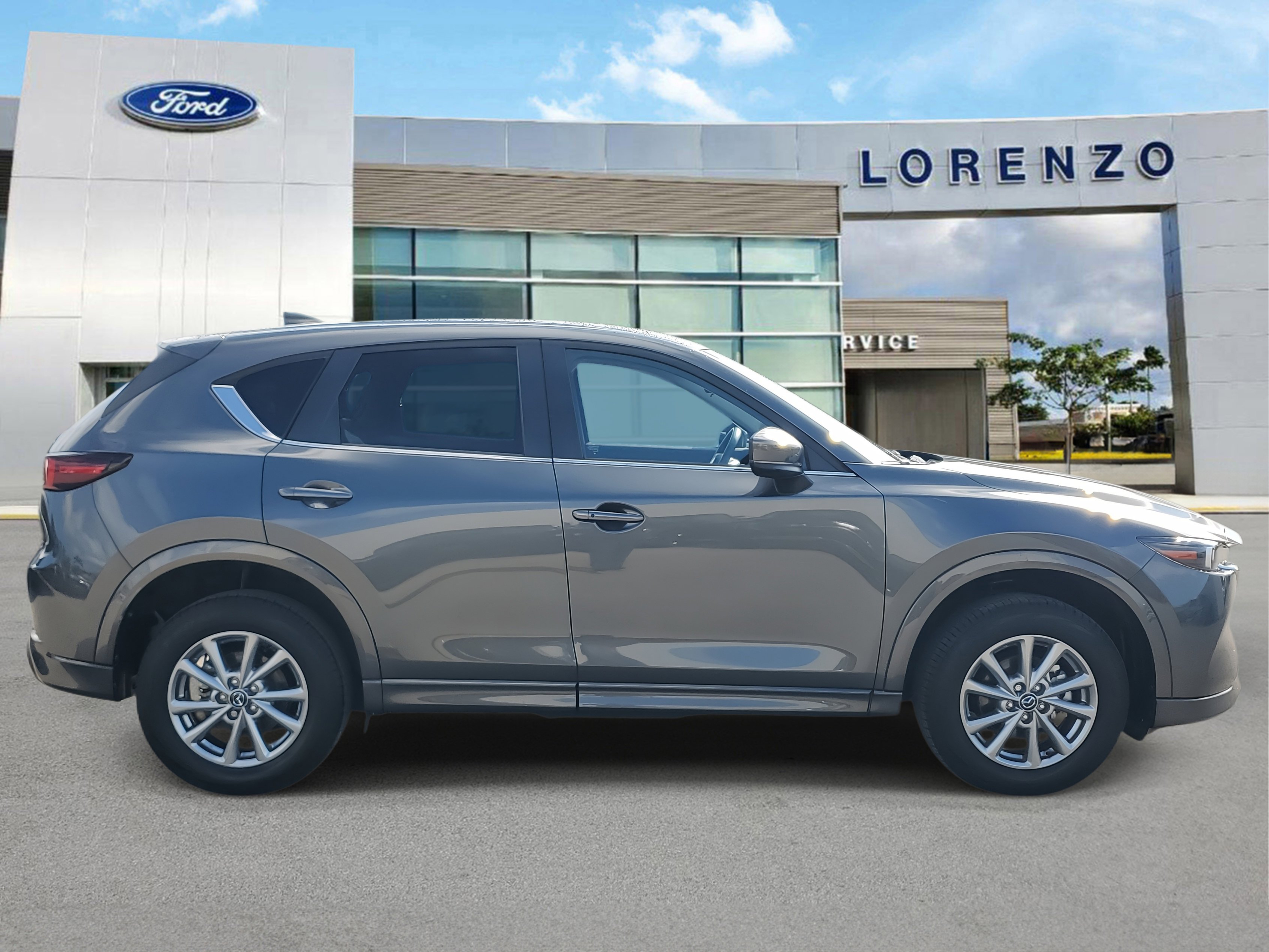 Used 2024 MAZDA CX-5 AWD 2.5 S w/ Select Package image 4