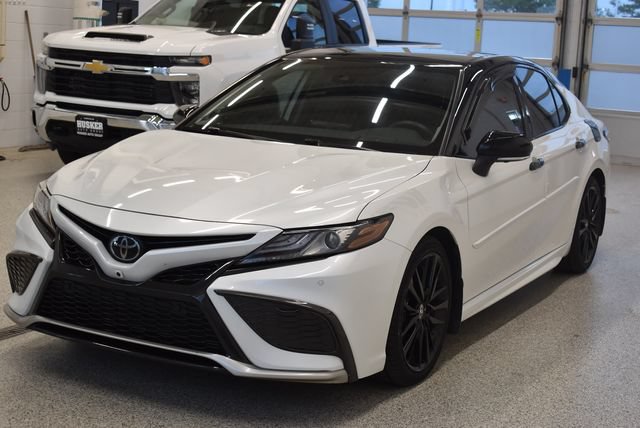 Used 2021 Toyota Camry XSE w/ Navigation Package FWD image 9