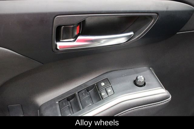 Used 2024 Toyota Highlander XSE image 18