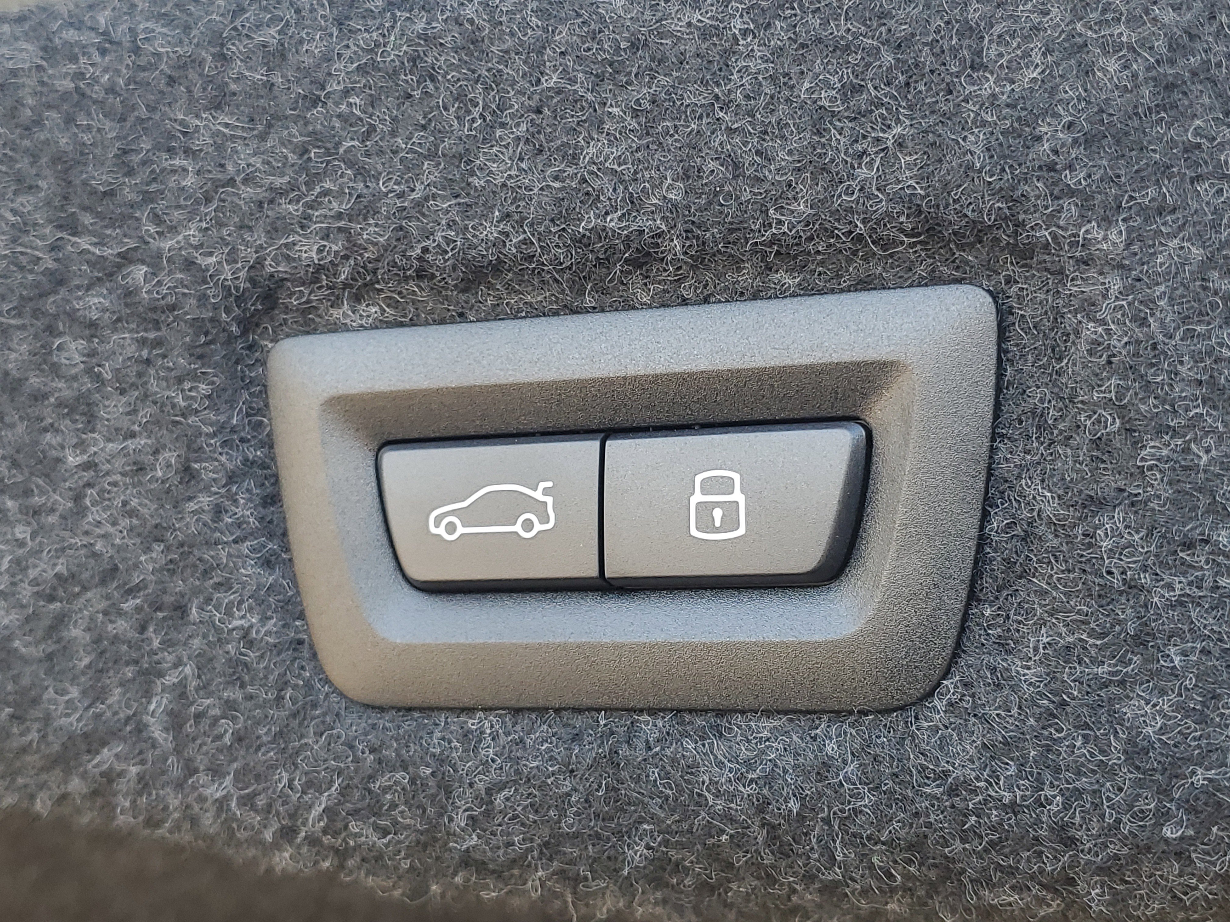 New 2026 BMW M5 w/ Executive Package image 29