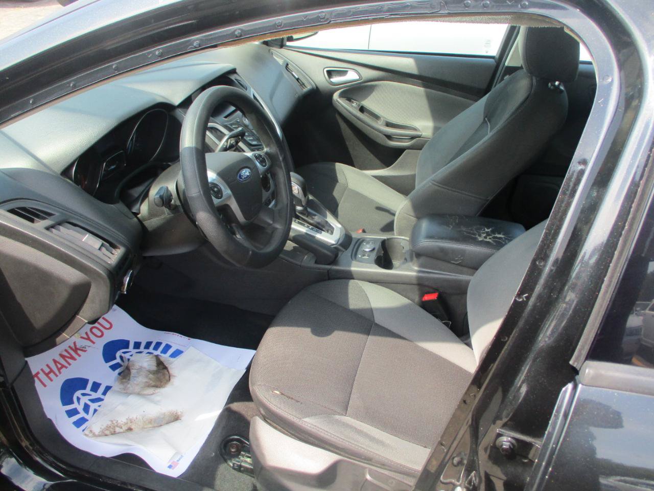 Used 2014 Ford Focus SE w/ SE Winter Package FWD image 11