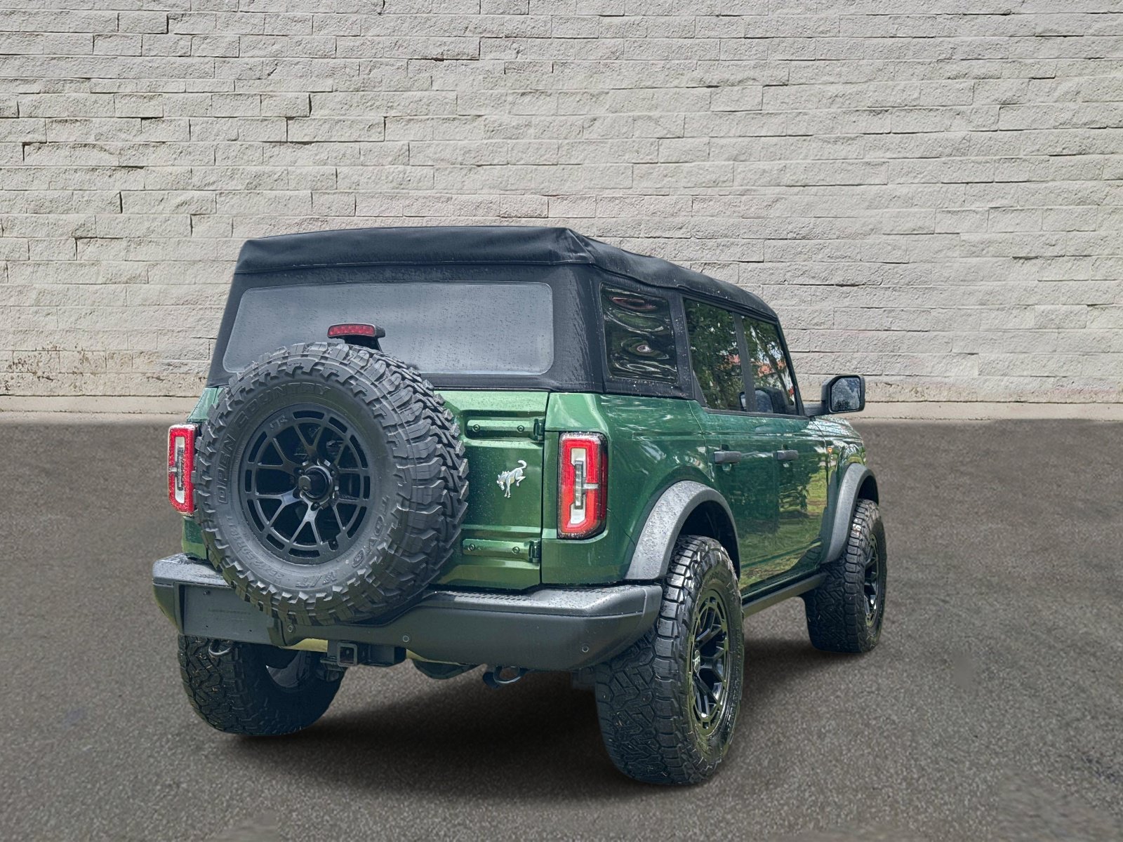 Used 2023 Ford Bronco Badlands AWD/4WD image 5