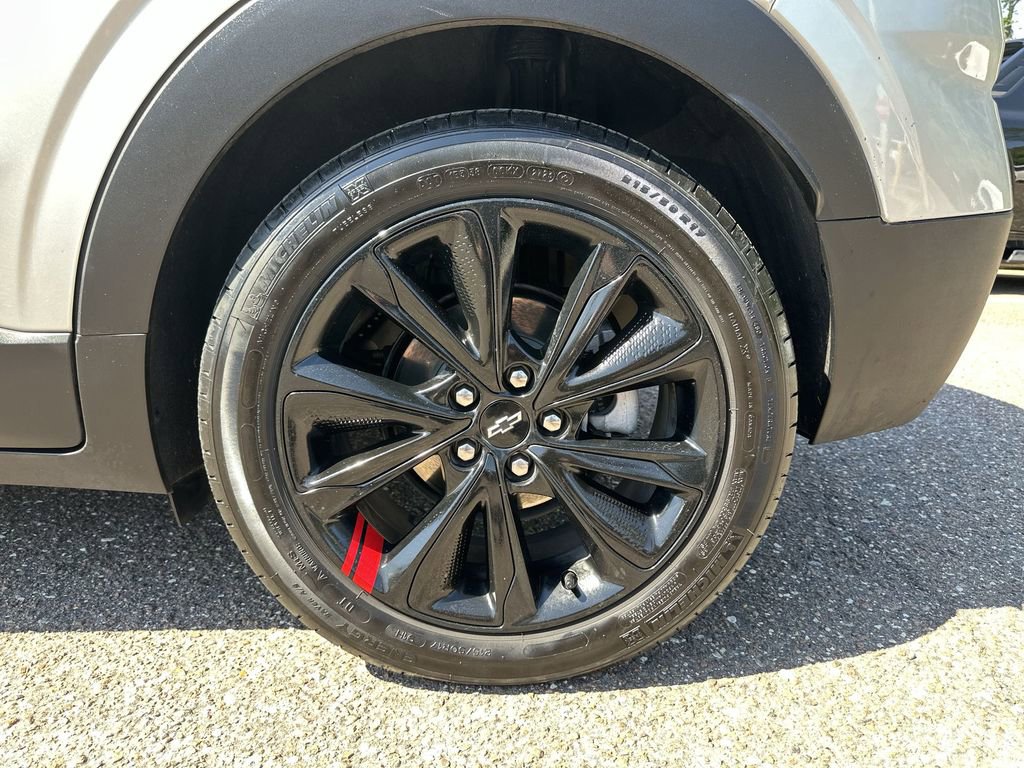 Used 2023 Chevrolet Bolt EUV Premier w/ Sun & Sound Package image 34