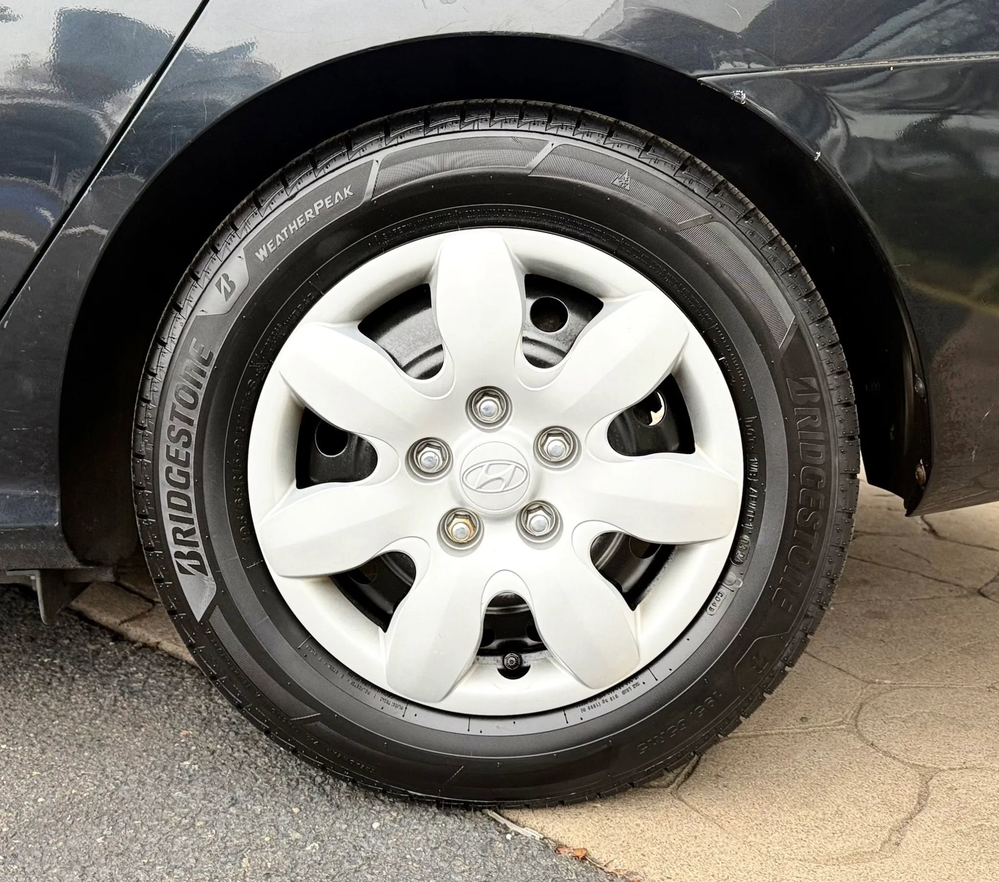 Used 2008 Hyundai Elantra GLS FWD image 39