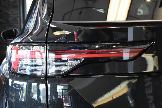 New 2026 Mitsubishi Outlander SEL AWD/4WD image 18