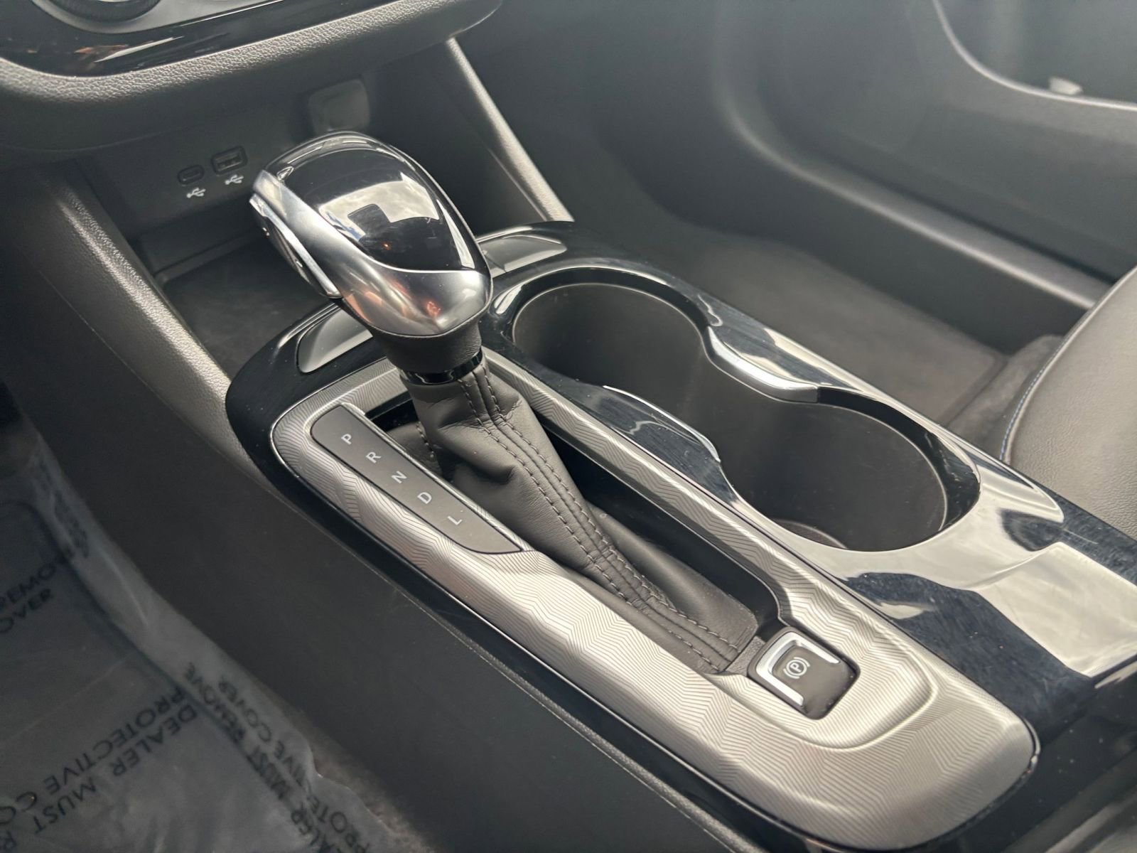 Used 2025 Buick Envista Sport Touring FWD image 41