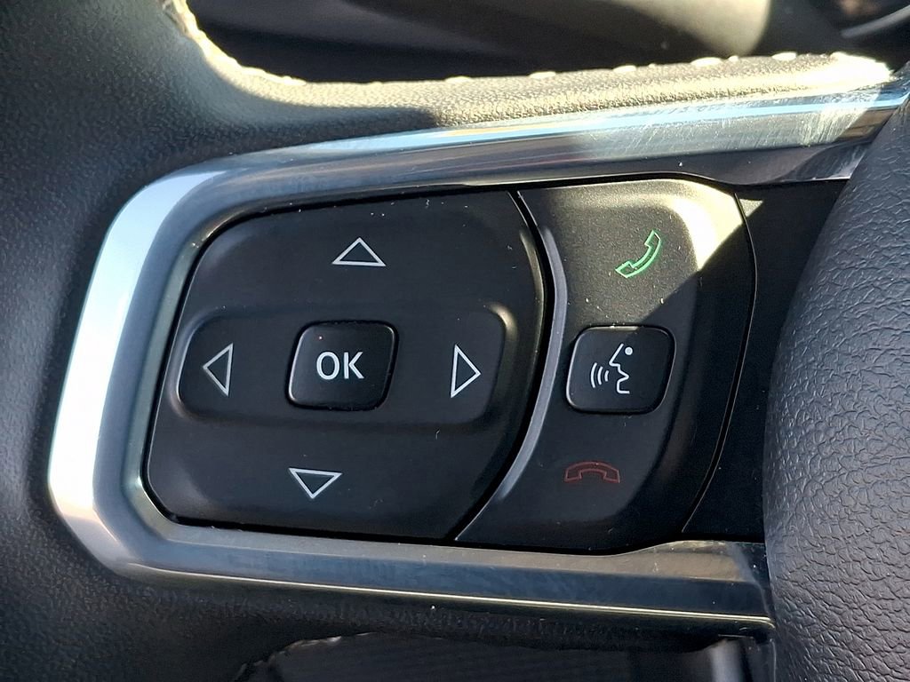 Used 2023 Jeep Wrangler Unlimited Sahara image 21