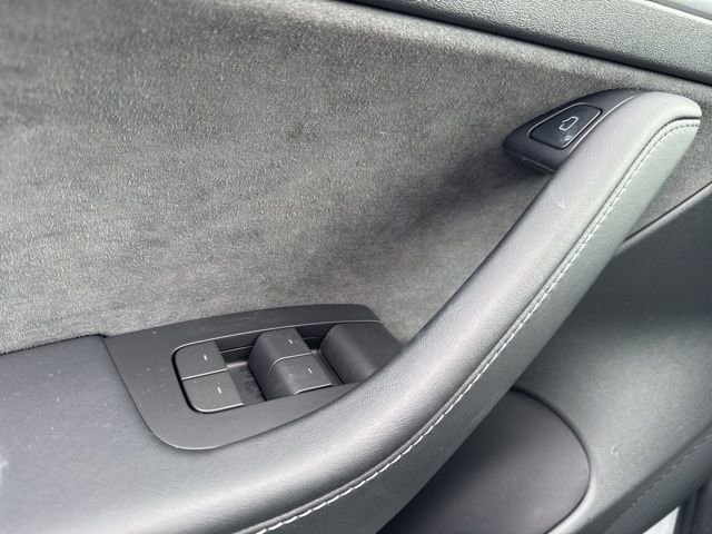 Used 2022 Tesla Model 3 Long Range image 15