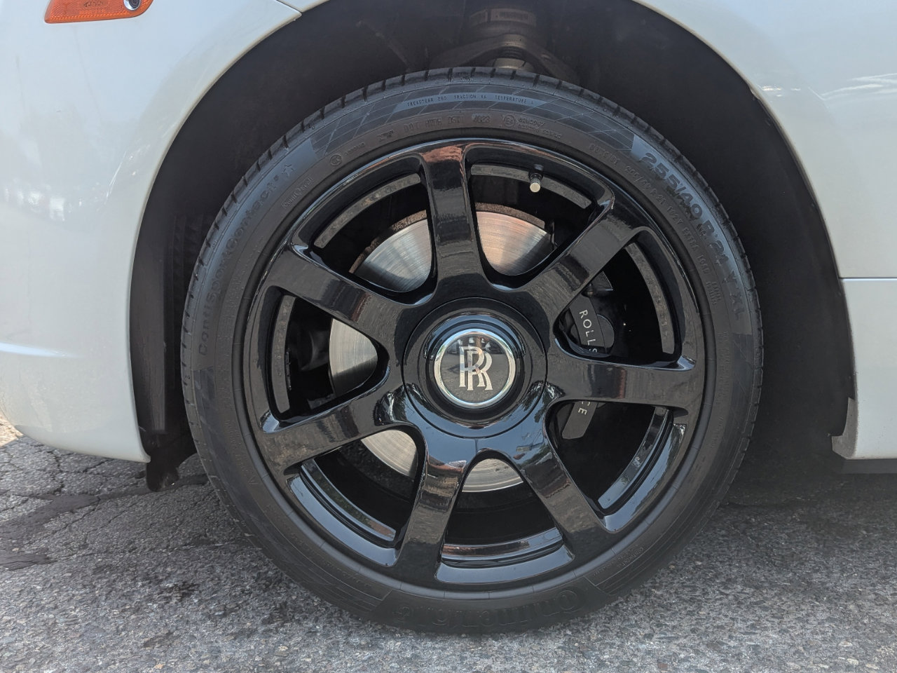 Used 2018 Rolls-Royce Dawn image 70