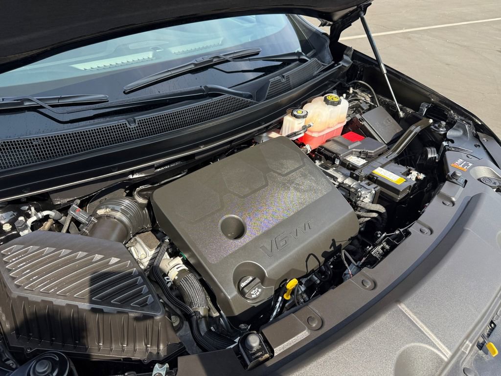 Certified 2023 Chevrolet Traverse LS image 20