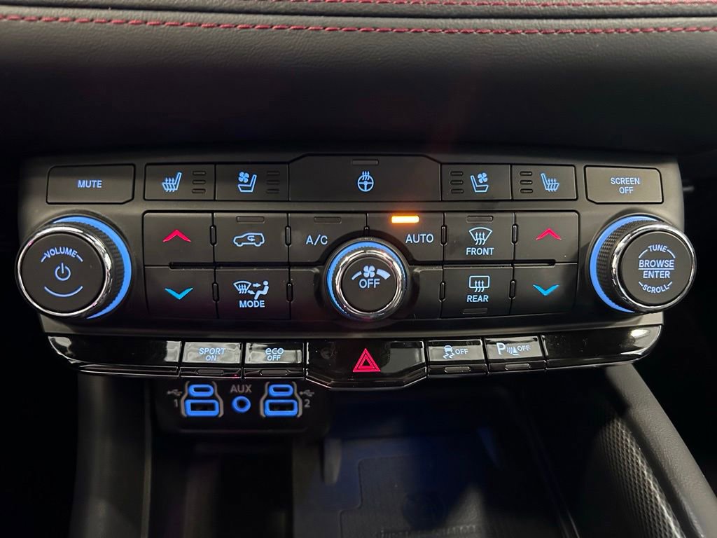 Used 2024 Dodge Durango R/T AWD/4WD image 20