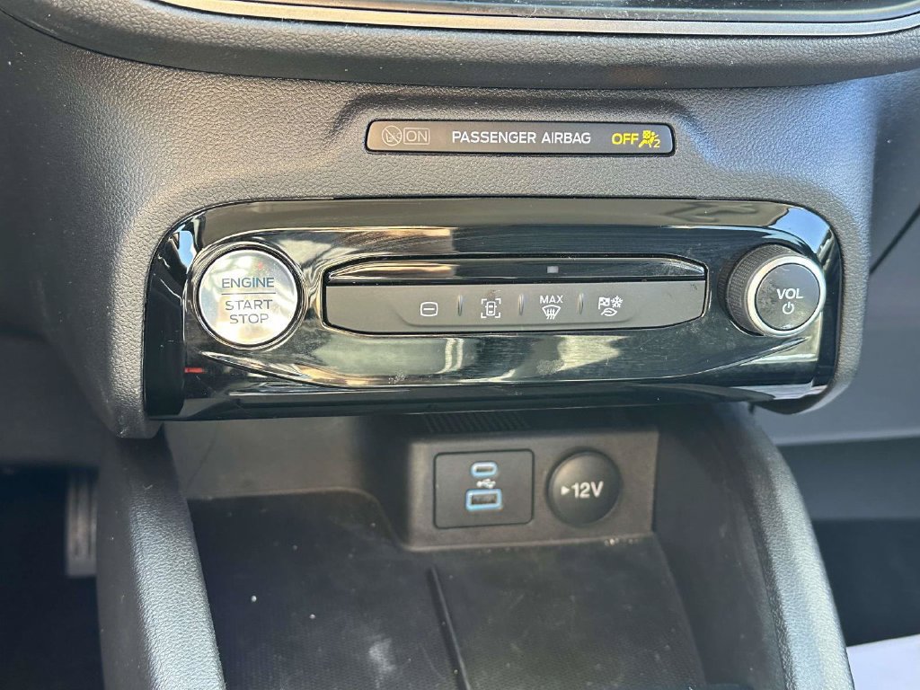 Certified 2023 Ford Escape SE FWD image 20