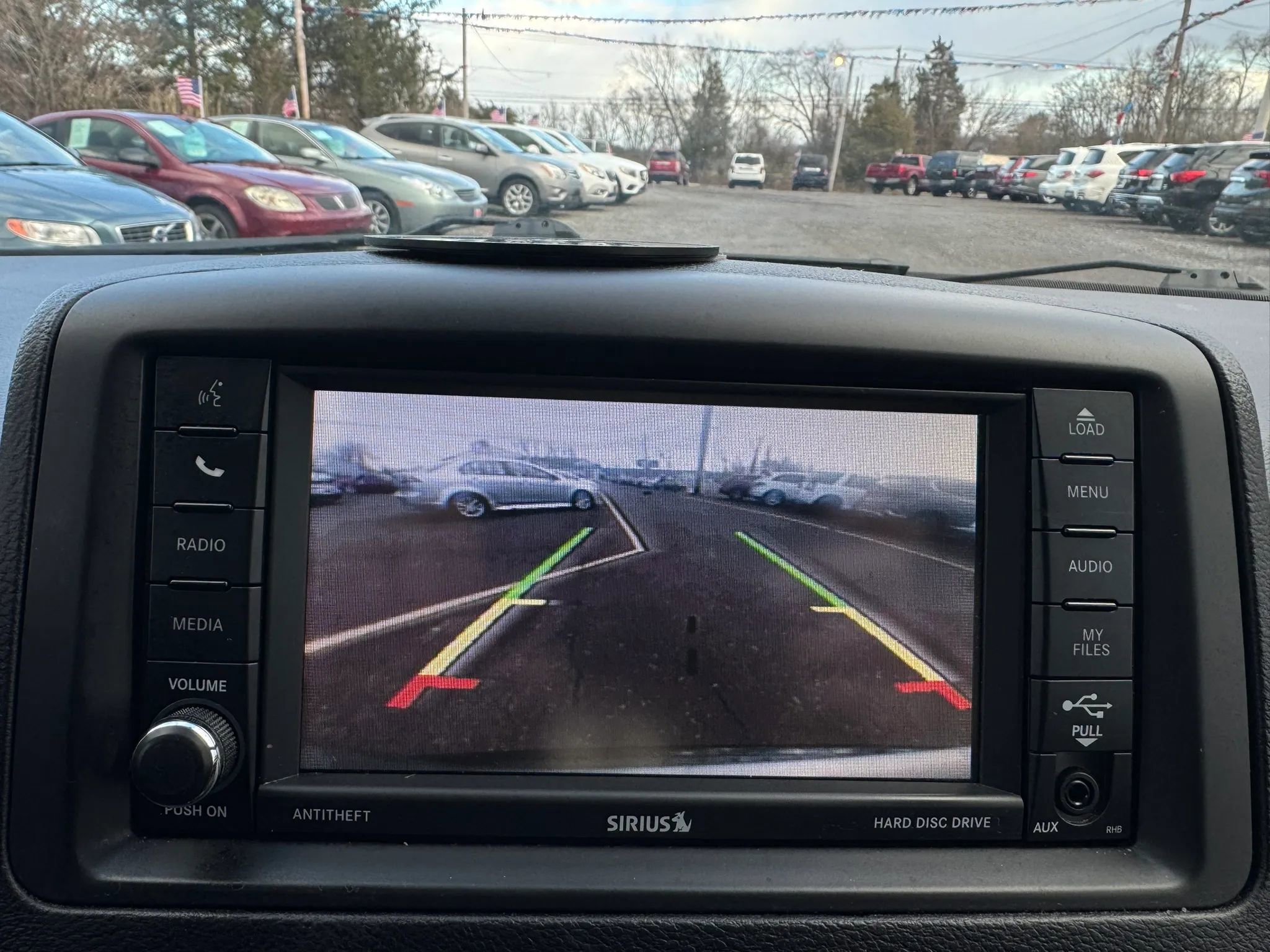 Used 2016 Dodge Grand Caravan SXT image 11