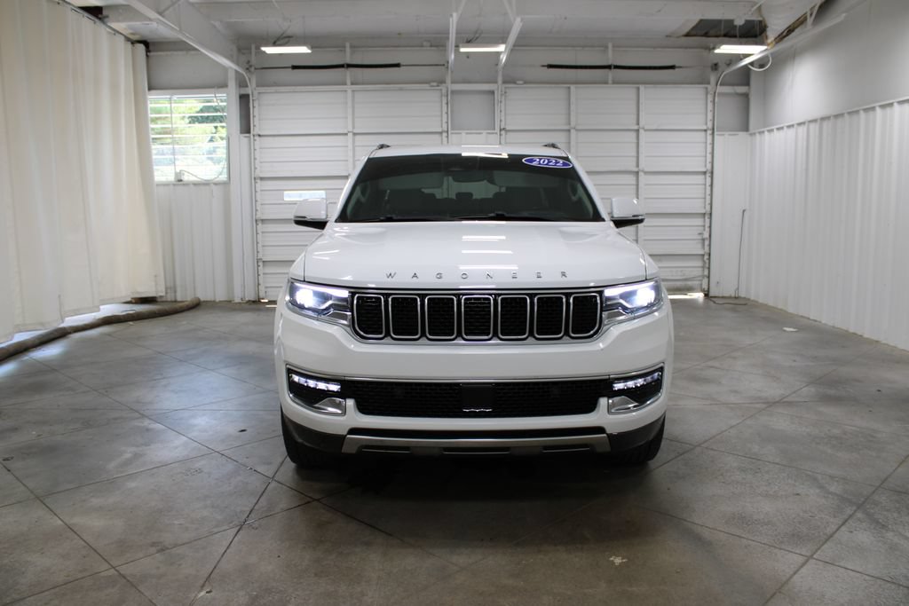 Used 2022 Jeep Wagoneer Series III w/ Flexible Seating Group AWD/4WD image 3
