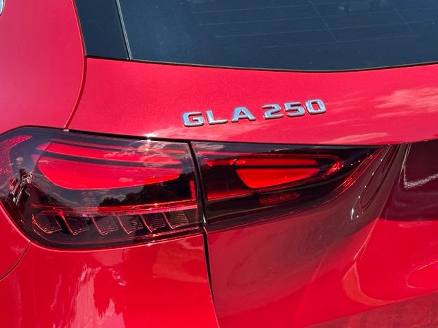 New 2026 Mercedes-Benz GLA 250 4MATIC image 11