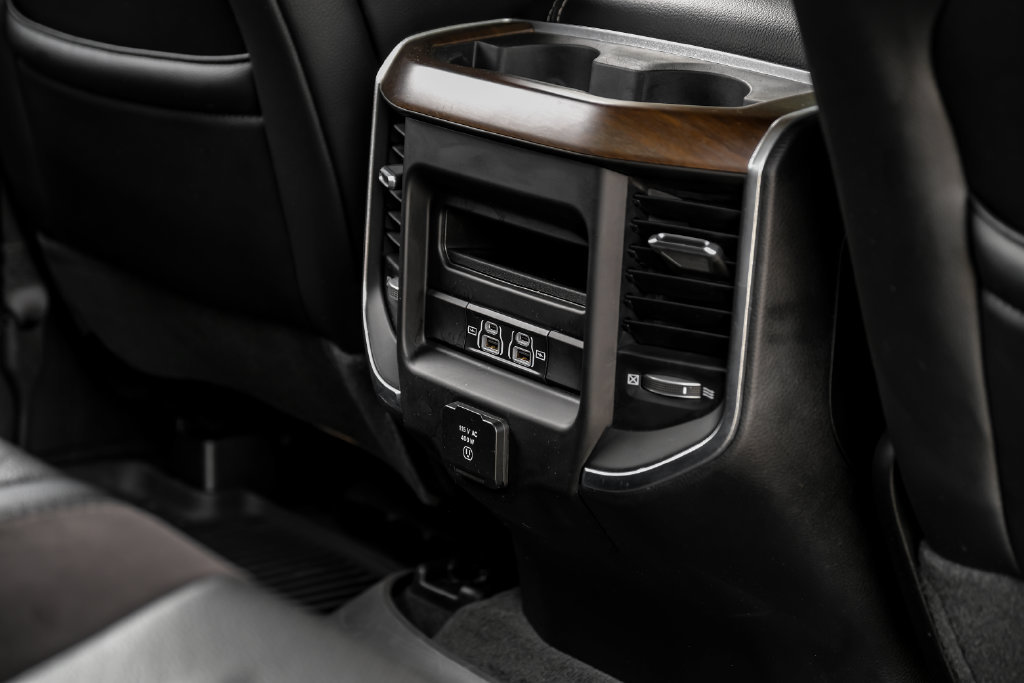 Used 2022 RAM 1500 Laramie AWD/4WD image 51
