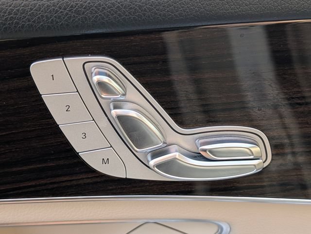 Used 2016 Mercedes-Benz GLC 300 image 20