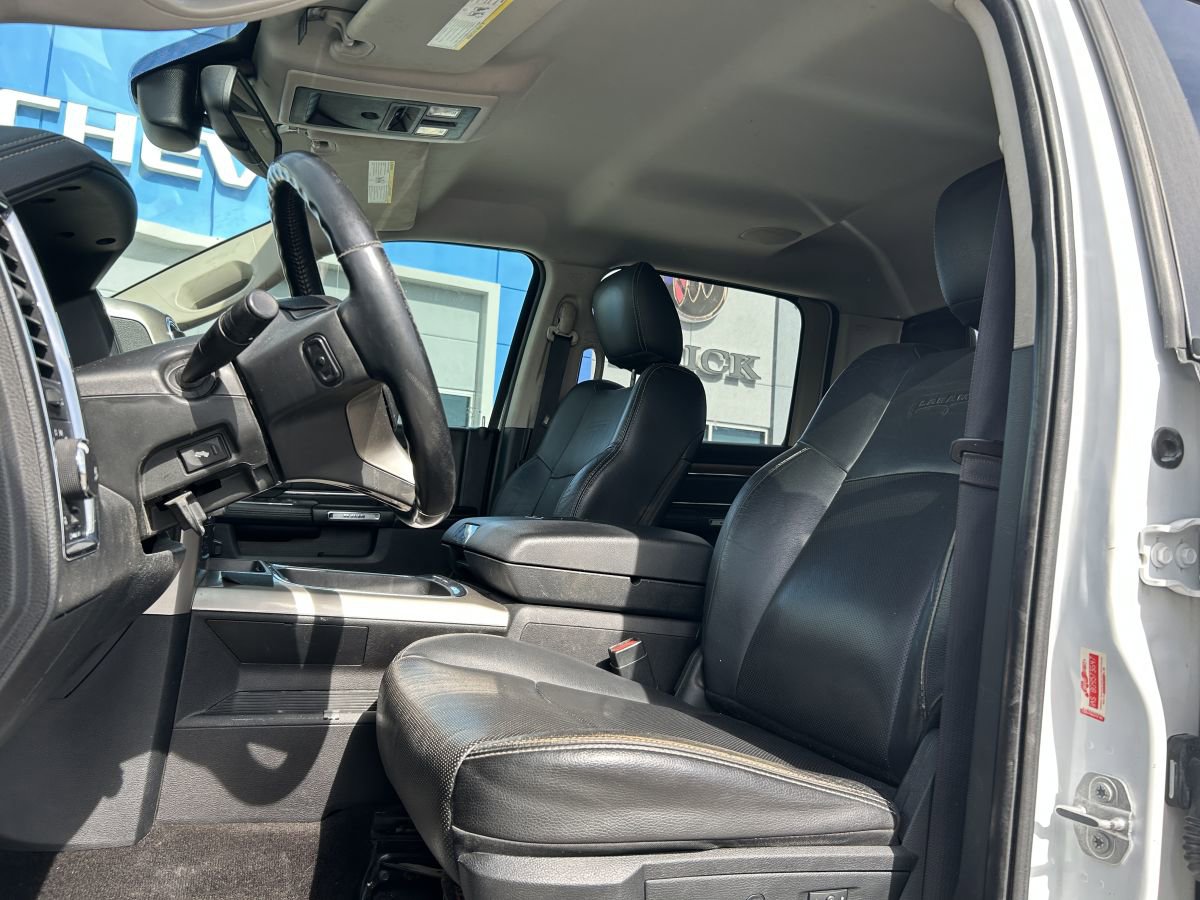 Used 2016 RAM 1500 Laramie w/ Convenience Group image 11