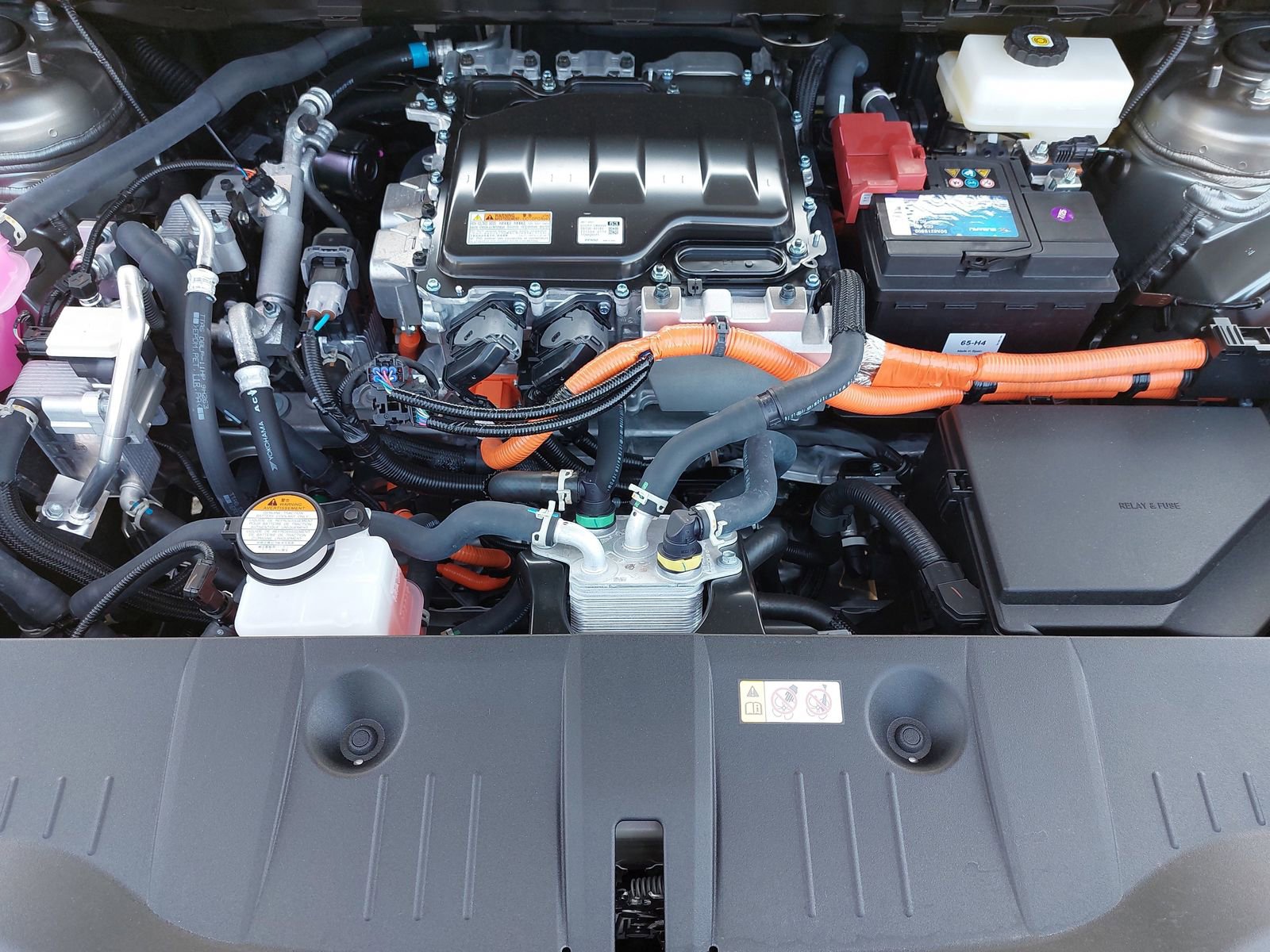 Certified 2025 Subaru Solterra AWD/4WD image 31