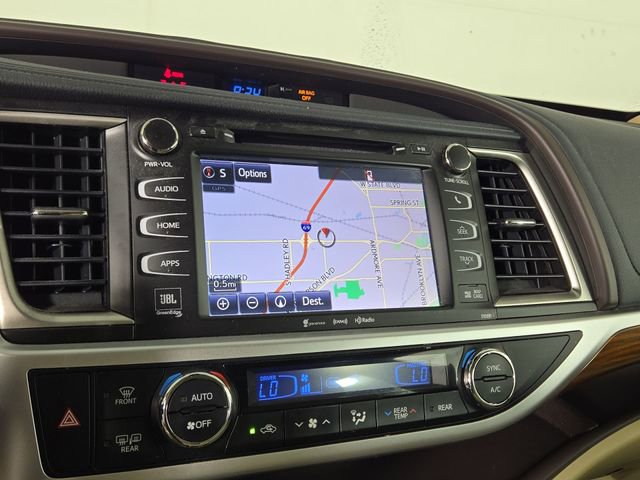 Used 2019 Toyota Highlander Limited image 17