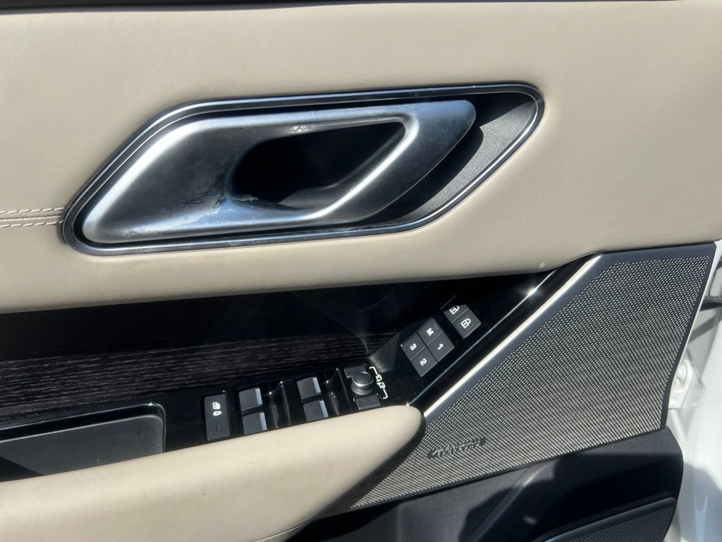 Used 2022 Land Rover Range Rover Velar R-Dynamic S AWD/4WD image 11