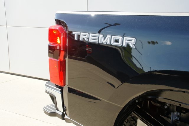 New 2026 Ford F250 Lariat image 13