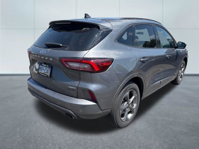 Used 2023 Ford Escape ST-Line Select w/ Tech Pack #2 AWD/4WD image 4