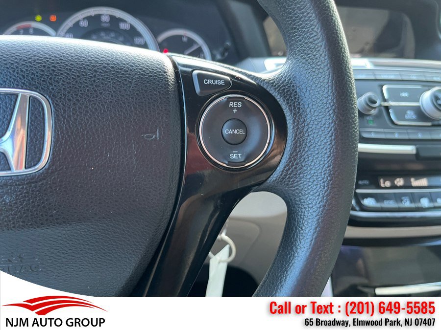 Used 2017 Honda Accord LX image 25