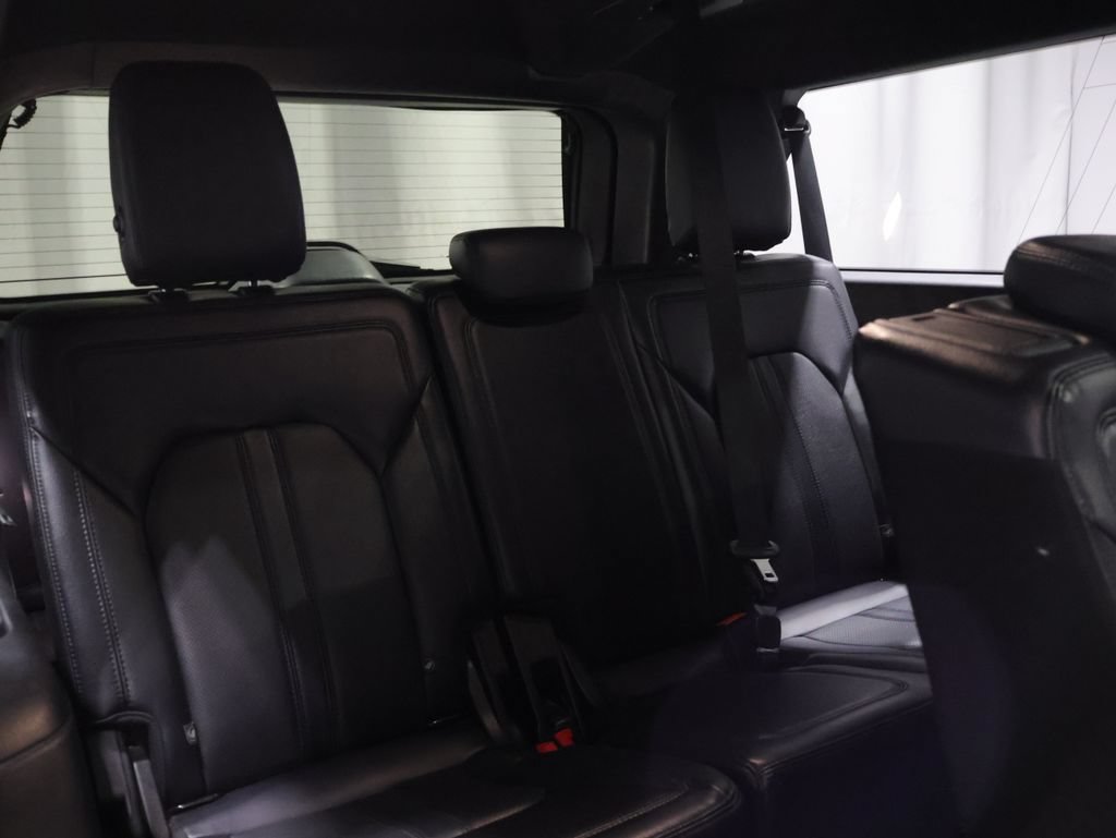 Used 2019 Ford Expedition Max Limited AWD/4WD image 22
