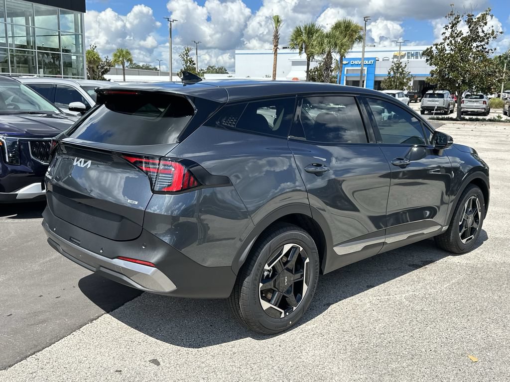 New 2027 Kia Sportage S FWD image 5