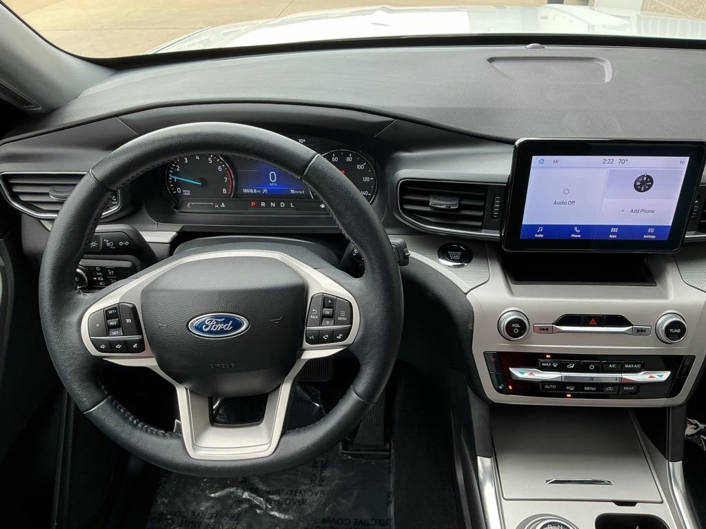 Used 2023 Ford Explorer XLT w/ Equipment Group 202A image 12