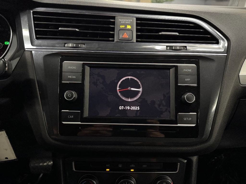 Used 2019 Volkswagen Tiguan S FWD image 24