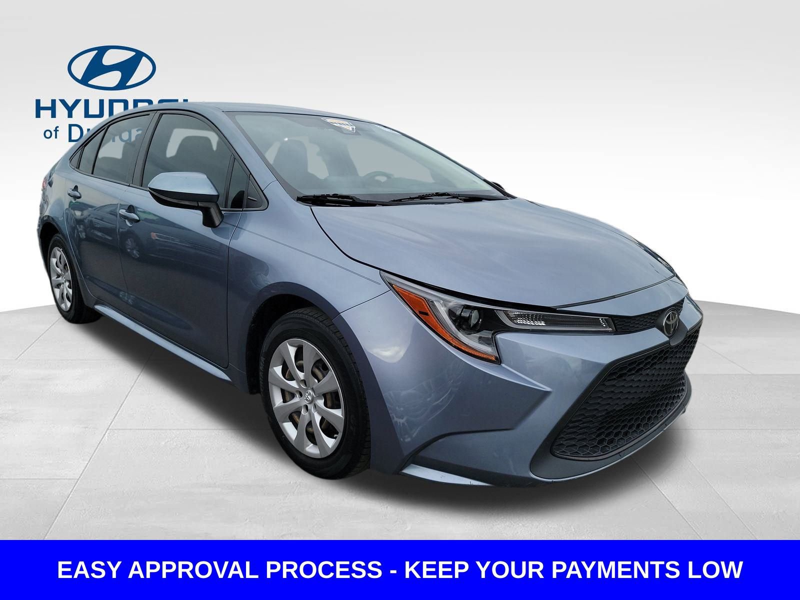 Used 2022 Toyota Corolla LE image 2