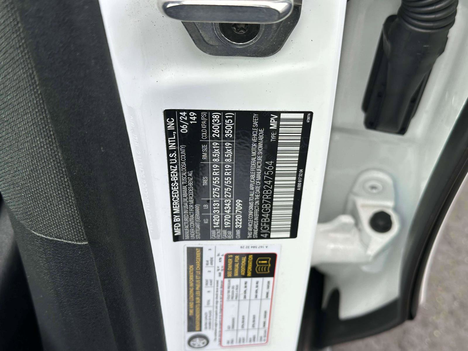 Used 2024 Mercedes-Benz GLE 450e GLE 450e Plug-In Hybrid 4MATIC image 19