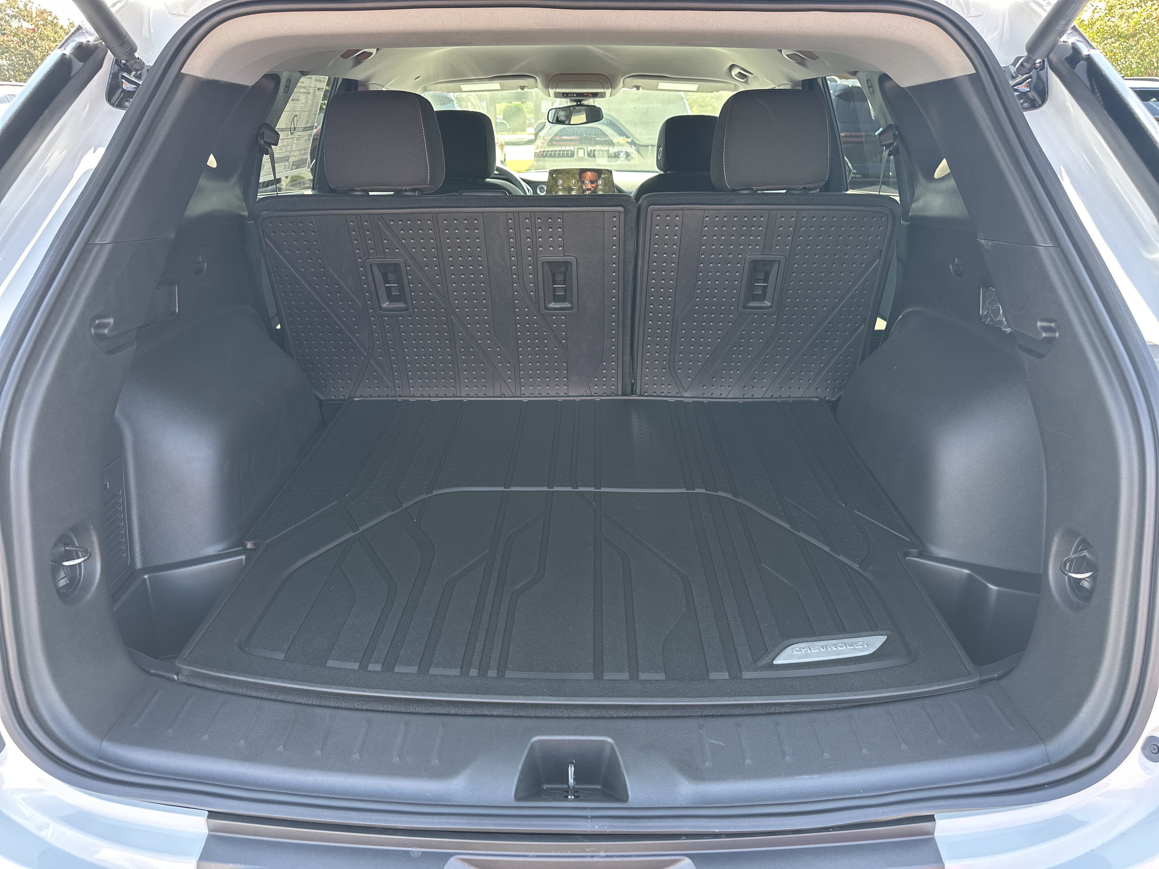 New 2026 Chevrolet Blazer LT w/ Convenience Package FWD image 19