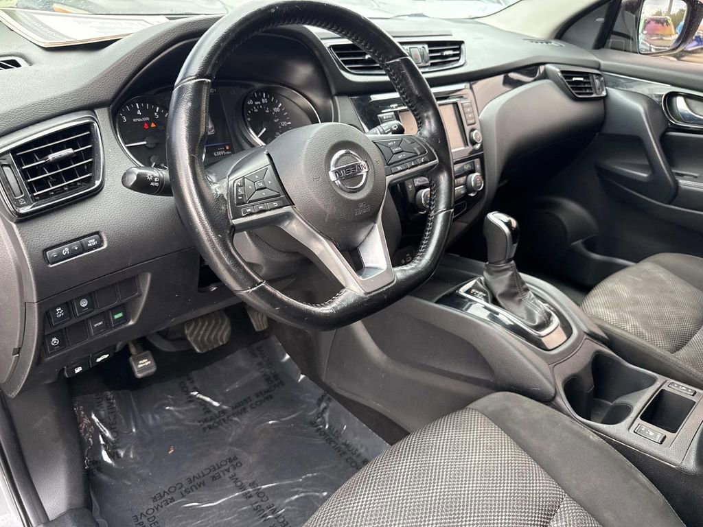Certified 2022 Nissan Rogue Sport SV image 21