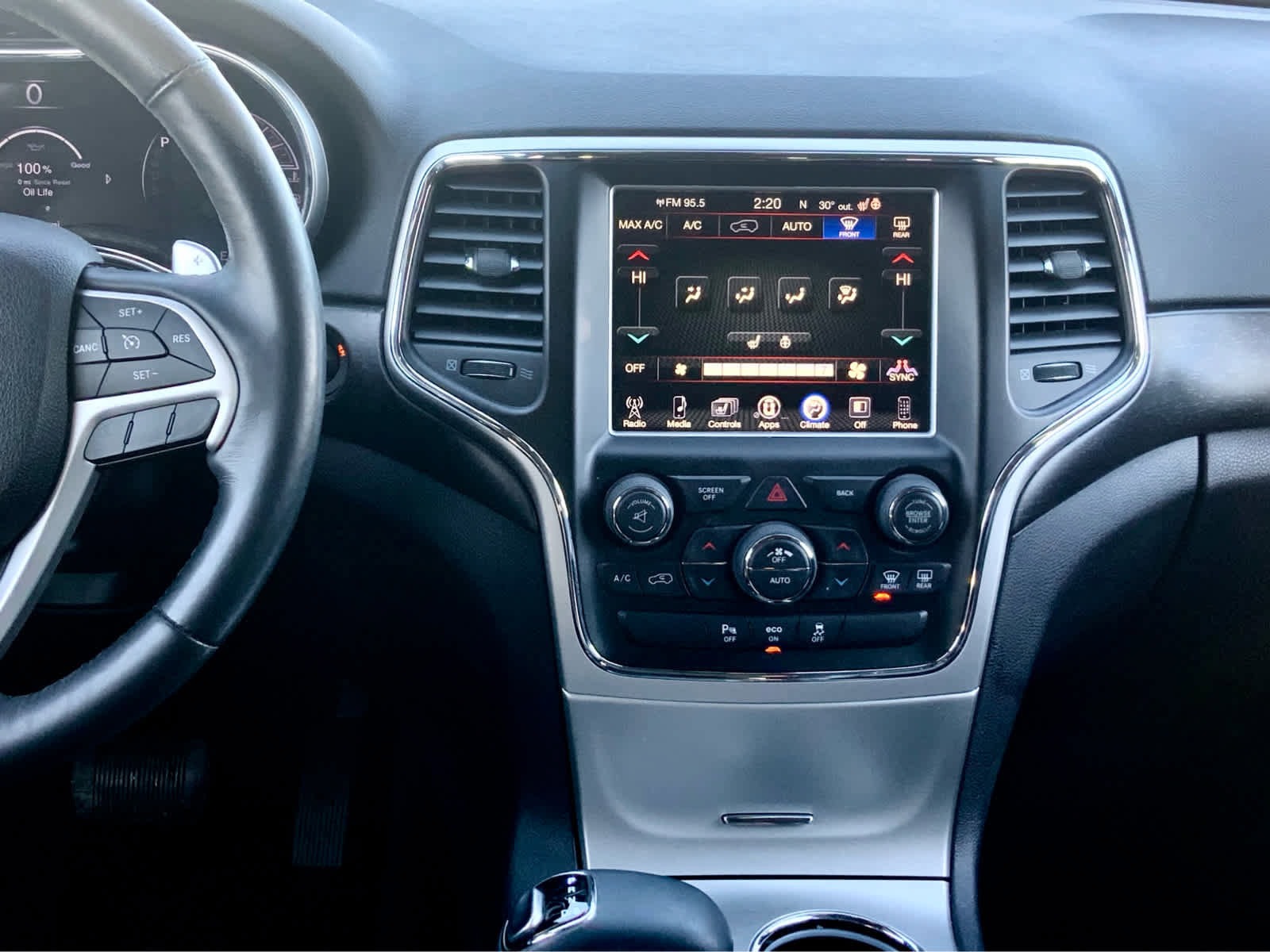 Used 2015 Jeep Grand Cherokee Altitude image 42