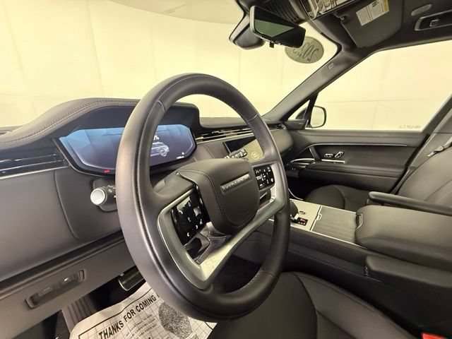 Used 2025 Land Rover Range Rover SE AWD/4WD image 13