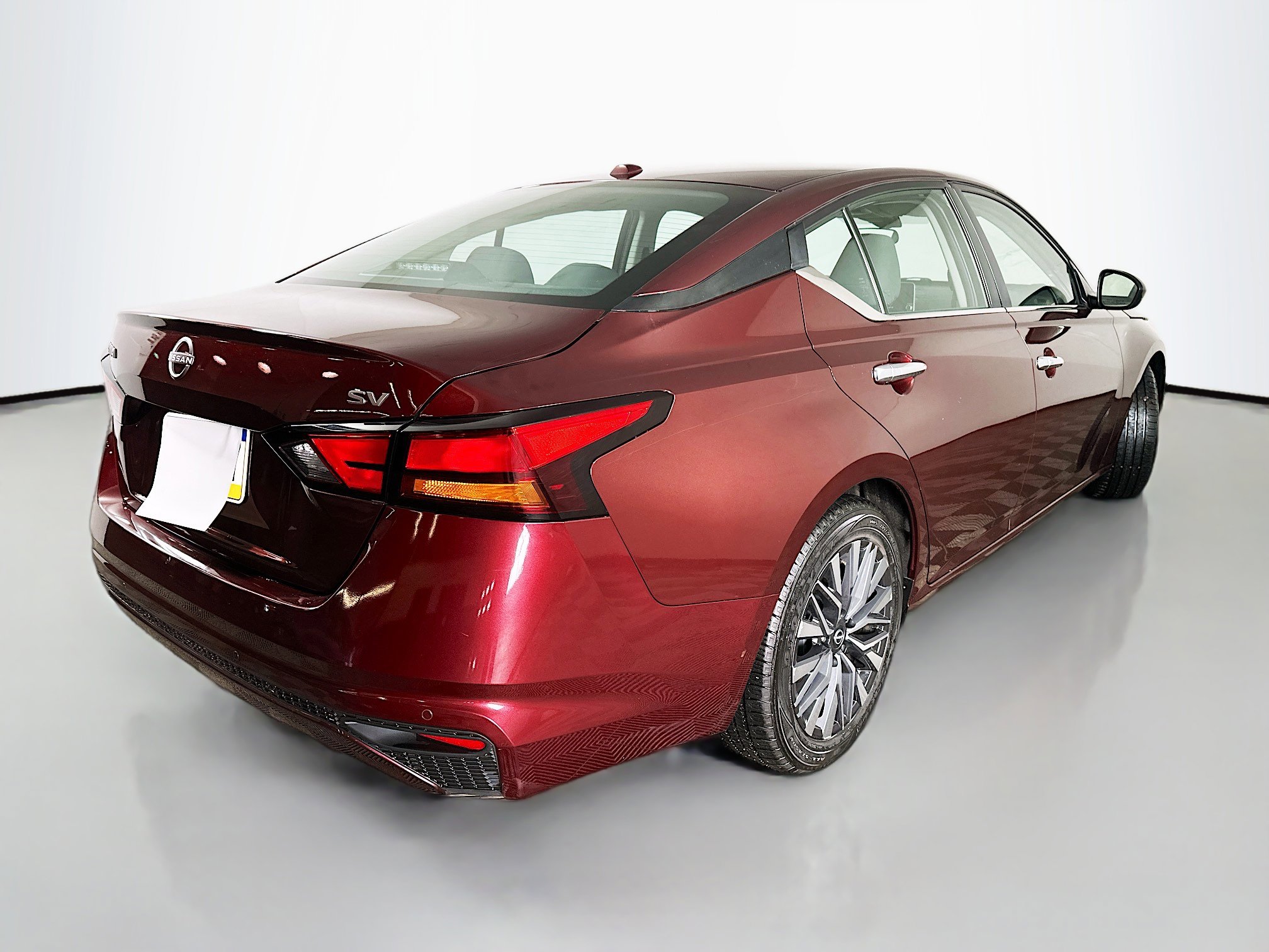 Used 2023 Nissan Altima 2.5 SV image 7