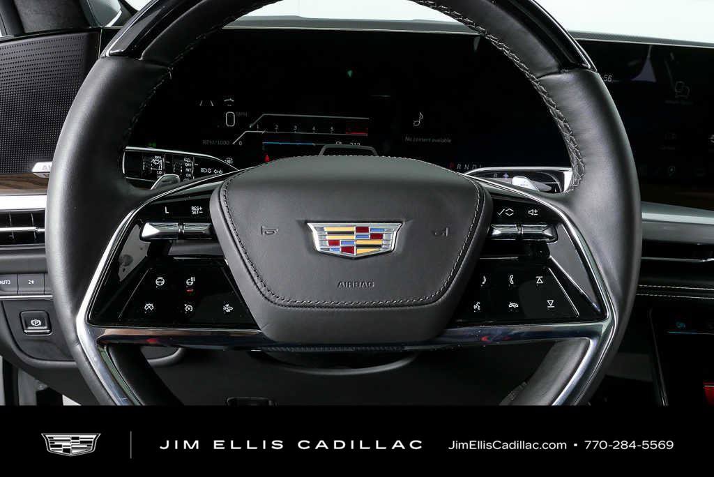 Certified 2025 Cadillac Escalade ESV Sport Platinum AWD/4WD image 9