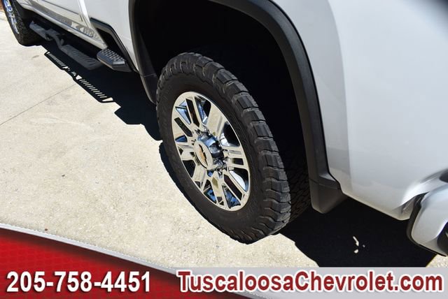 Used 2024 Chevrolet Silverado 2500 High Country w/ High Country Premium Package image 14