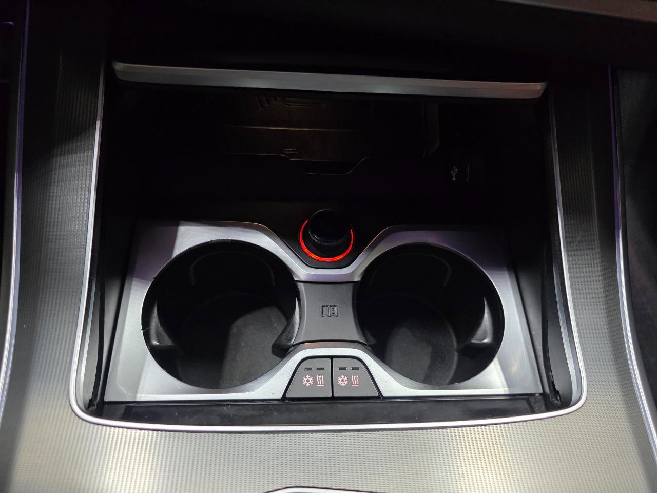 Used 2019 BMW X5 xDrive50i w/ M Sport Package image 52