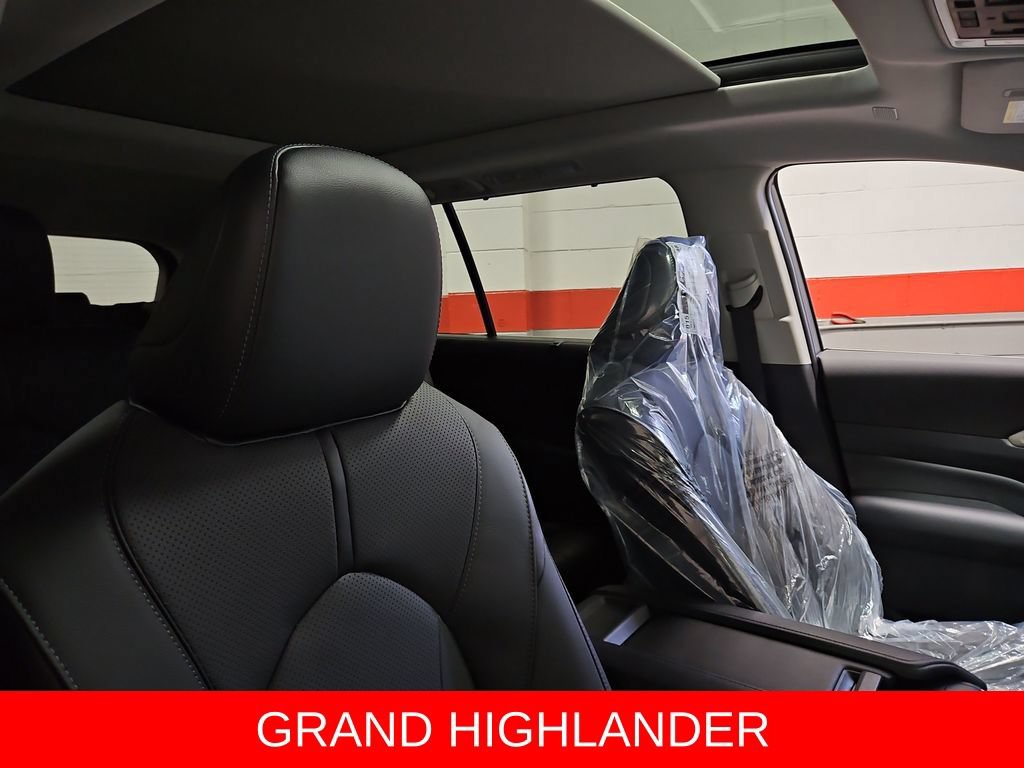 New 2026 Toyota Grand Highlander AWD image 29