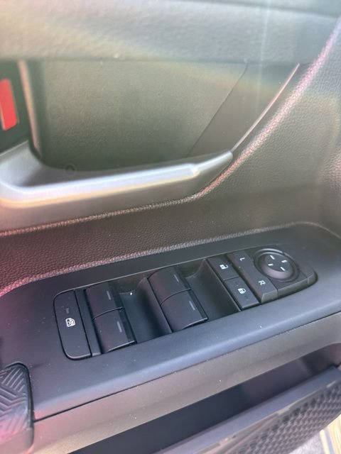 Used 2024 Toyota Tacoma TRD Off-Road w/ TRD Off Road Upgrade Package AWD/4WD image 19