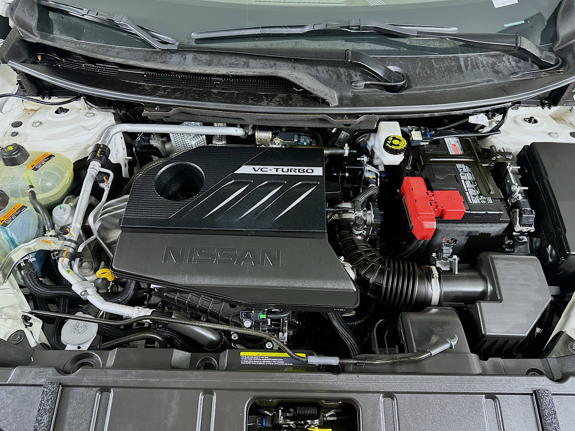 Used 2023 Nissan Rogue S image 31