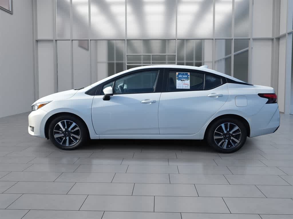 Used 2024 Nissan Versa SV FWD image 6